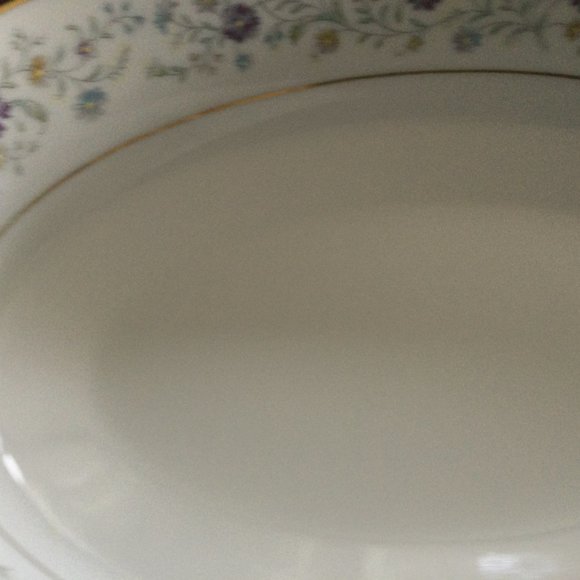 Noritake Longwood 1970's Pattern Serving Vegetable Bowl Purple and Blue Flowers - Picture 4 of 7
